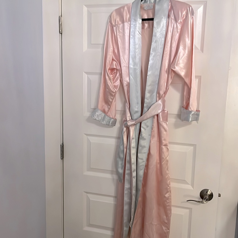 LA Intimates Vintage Elegant Pink & Blue Satin Robe with Pocket, Belt and Wrap